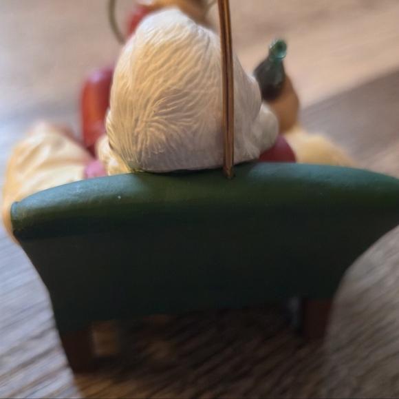 1994 Hallmark Keepsake "Relaxing Moment" Coca-Cola Santa Christmas Ornament - Picture 12 of 12
